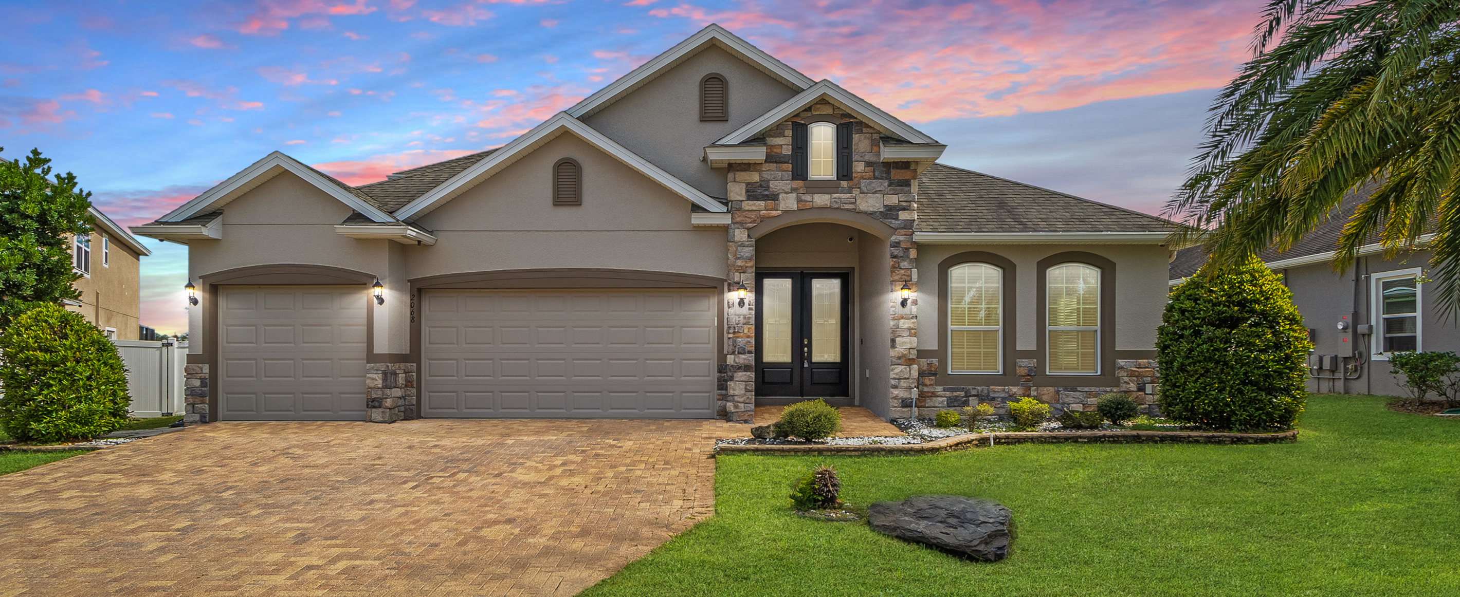 Beautiful four-bedroom pool home in Ardmore Reserve, Minneola, FL, showcasing modern living with community amenities. Join Jamie Bevelacqua, Clermont Florida realtor, to see this amazing pool home.