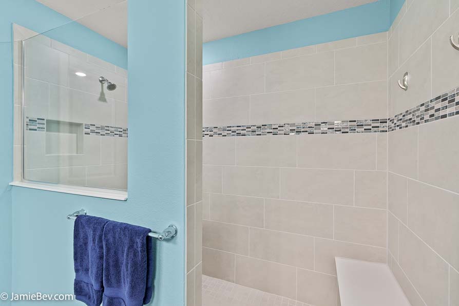 Large Owner’s Suite with a walk-in closet and en suite bathroom.